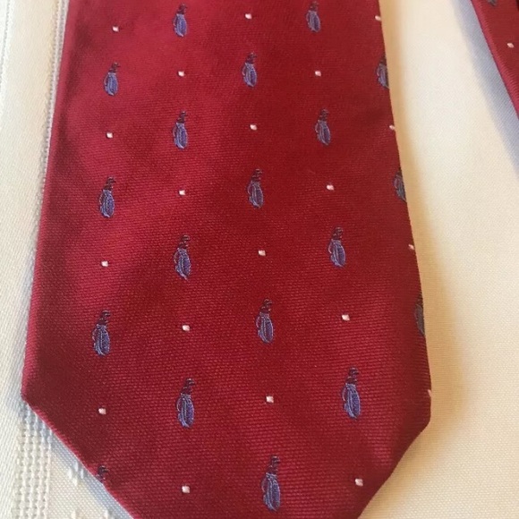 Men’s Brooks Brothers Silk Red Golf Sports Tie. - Picture 2 of 8